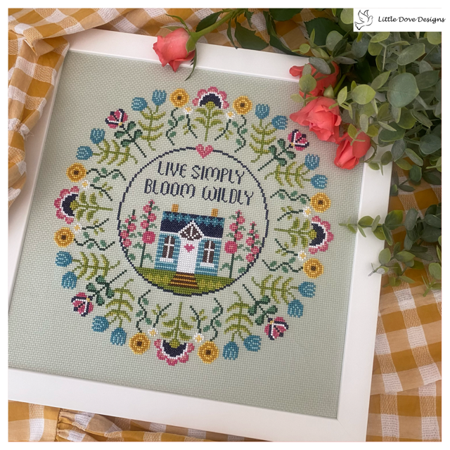 Little Dove Set 10 Cornici Da Parete + Decorazioni Lettere - Bianco E Nero, Mix Di Misure
